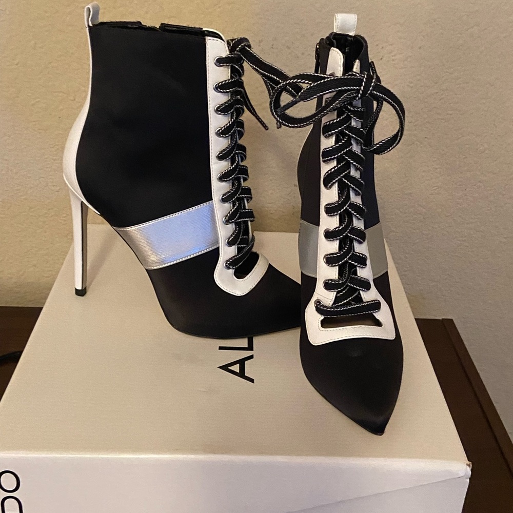 Brand new, never worn